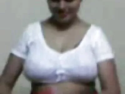 أمي ارتكب حماقة كبيرة Alura جنسن الملاعين المتأنق الأصغر في سكسي مترجم عربي محرم الحمام