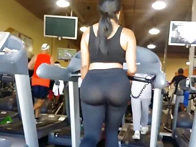 اثنين من ضباط سكس محارم مترجم حديث الشرطة مثير تقاسم الديك الثابت