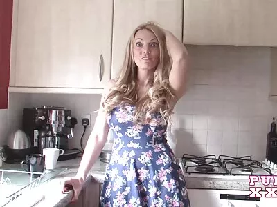 مدلكة سكس محارم قديم مترجم شقراء تمتص قضيب موكلها
