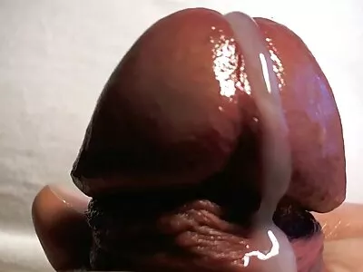 الزوجة الجميلة تبقي سكس الام مترجم جارتها راضية